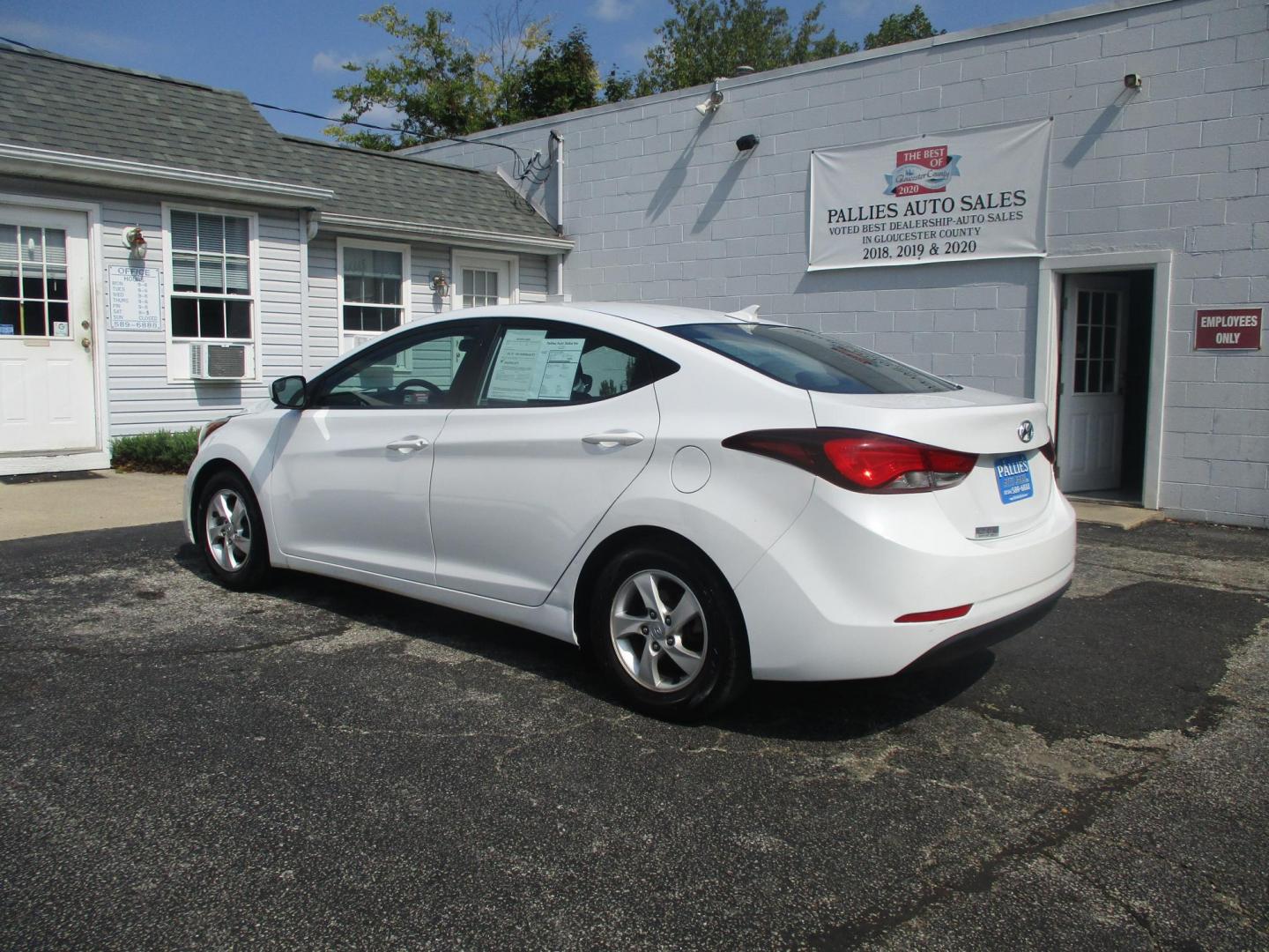 2015 WHITE Hyundai Elantra Limited (5NPDH4AEXFH) with an 1.8L L4 DOHC 16V engine, 6-Speed Automatic transmission, located at 540a Delsea Drive, Sewell, NJ, 08080, (856) 589-6888, 39.752560, -75.111206 - Photo#5