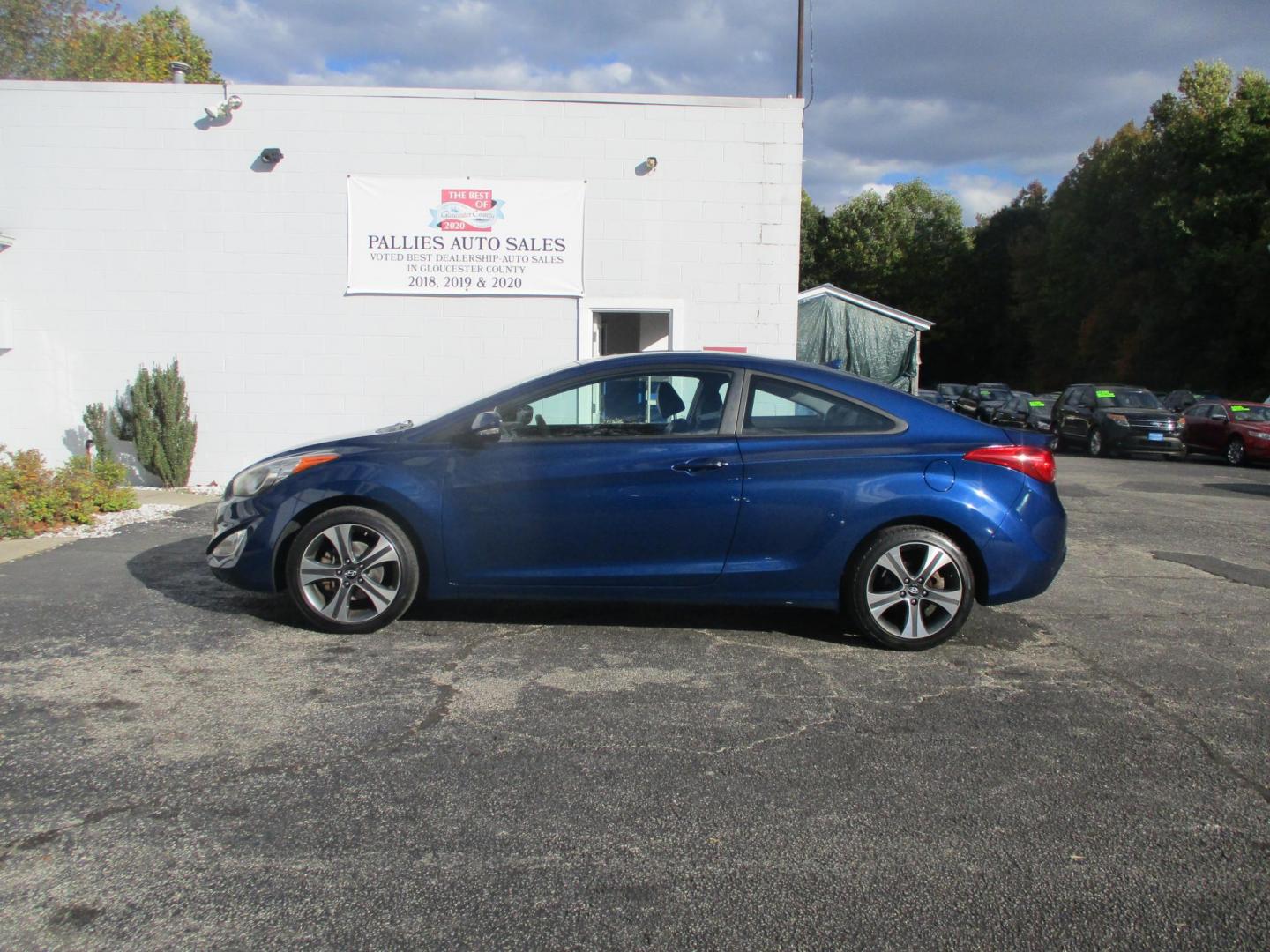 2013 BLUE Hyundai Elantra GS Coupe A/T (KMHDH6AE8DU) with an 1.8L L4 DOHC 16V engine, 6-Speed Automatic transmission, located at 540a Delsea Drive, Sewell, NJ, 08080, (856) 589-6888, 39.752560, -75.111206 - Photo#2