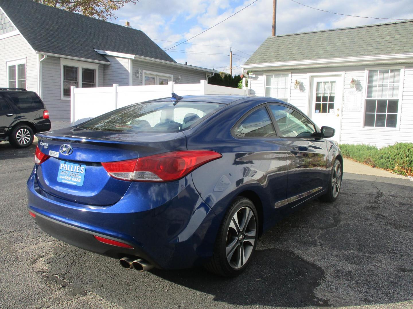 2013 BLUE Hyundai Elantra GS Coupe A/T (KMHDH6AE8DU) with an 1.8L L4 DOHC 16V engine, 6-Speed Automatic transmission, located at 540a Delsea Drive, Sewell, NJ, 08080, (856) 589-6888, 39.752560, -75.111206 - Photo#8