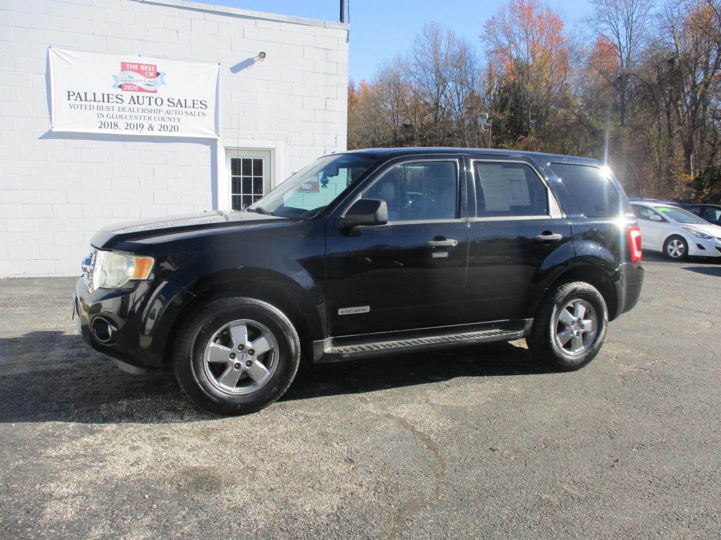 2008 BLACK Ford Escape XLT 4WD V6 (1FMCU93138K) with an 3.0L V6 DOHC 24V engine, 4-Speed Automatic Overdrive transmission, located at 540a Delsea Drive, Sewell, NJ, 08080, (856) 589-6888, 39.752560, -75.111206 - Photo#1