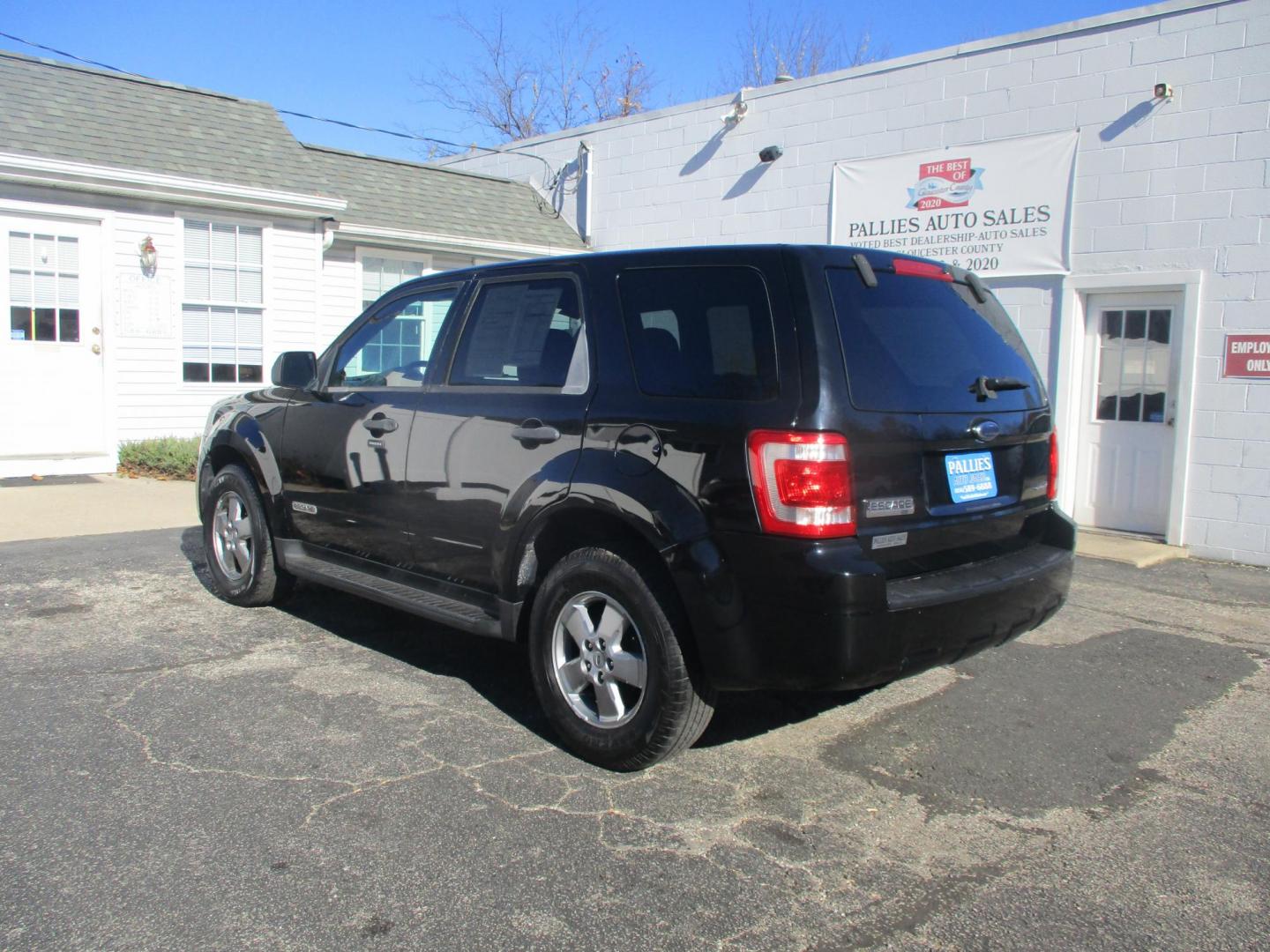 2008 BLACK Ford Escape XLT 4WD V6 (1FMCU93138K) with an 3.0L V6 DOHC 24V engine, 4-Speed Automatic Overdrive transmission, located at 540a Delsea Drive, Sewell, NJ, 08080, (856) 589-6888, 39.752560, -75.111206 - Photo#3