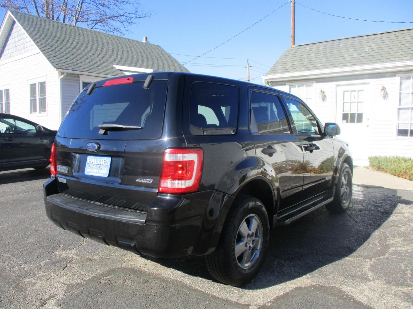 2008 BLACK Ford Escape XLT 4WD V6 (1FMCU93138K) with an 3.0L V6 DOHC 24V engine, 4-Speed Automatic Overdrive transmission, located at 540a Delsea Drive, Sewell, NJ, 08080, (856) 589-6888, 39.752560, -75.111206 - Photo#7