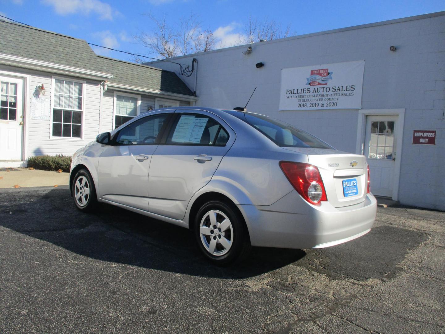 2015 SILVER Chevrolet Sonic LS Auto Sedan (1G1JA5SH7F4) with an 1.8L L4 DOHC 24V engine, 6-Speed Automatic transmission, located at 540a Delsea Drive, Sewell, NJ, 08080, (856) 589-6888, 39.752560, -75.111206 - Photo#3