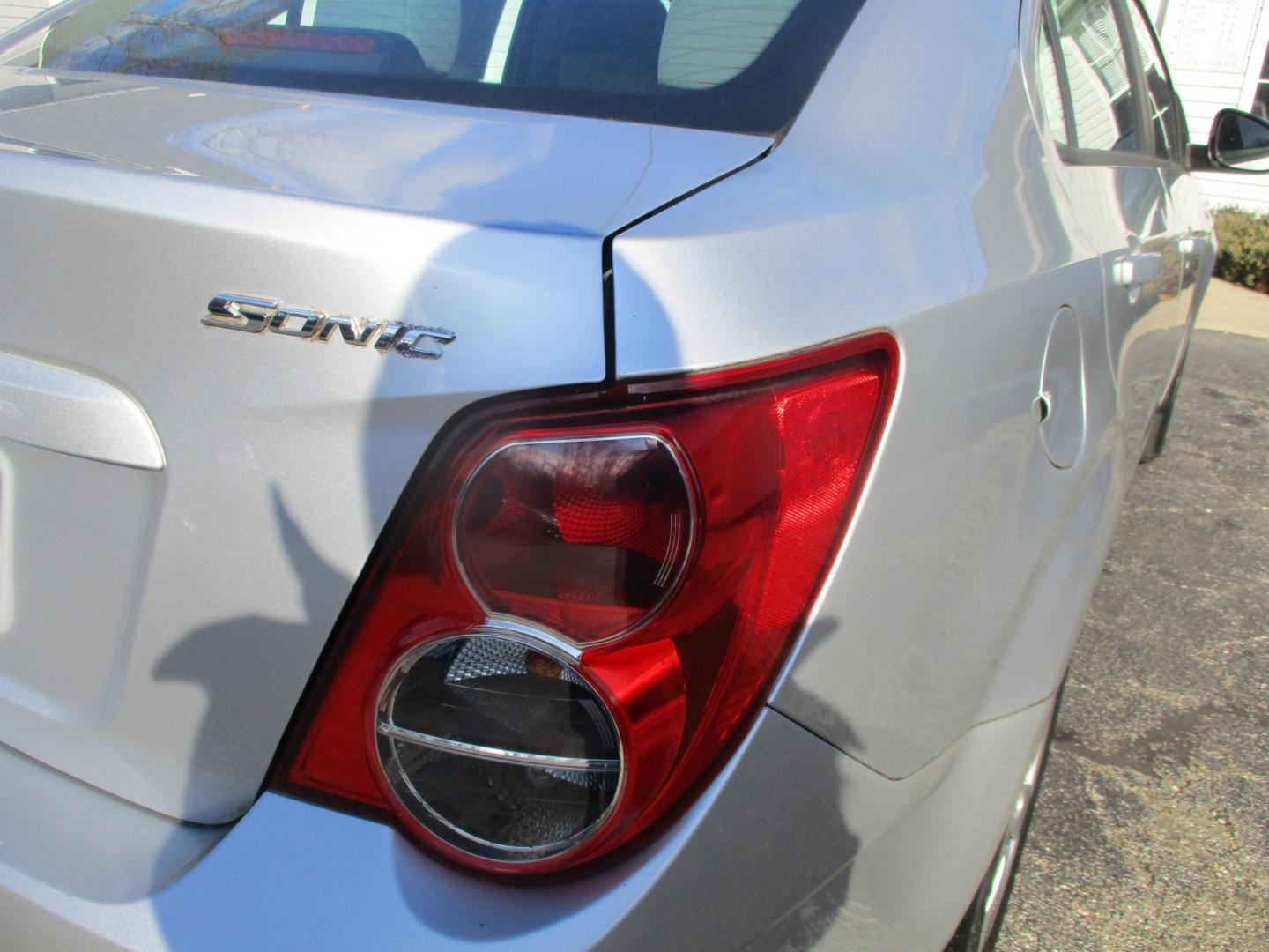 2015 SILVER Chevrolet Sonic LS Auto Sedan (1G1JA5SH7F4) with an 1.8L L4 DOHC 24V engine, 6-Speed Automatic transmission, located at 540a Delsea Drive, Sewell, NJ, 08080, (856) 589-6888, 39.752560, -75.111206 - Photo#6