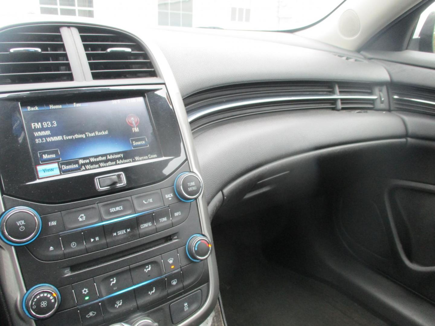 2015 SILVER Chevrolet Malibu 1LT (1G11C5SL8FU) with an 2.5L L4 DOHC 16V engine, 6-Speed Automatic transmission, located at 540a Delsea Drive, Sewell, NJ, 08080, (856) 589-6888, 39.752560, -75.111206 - Photo#21