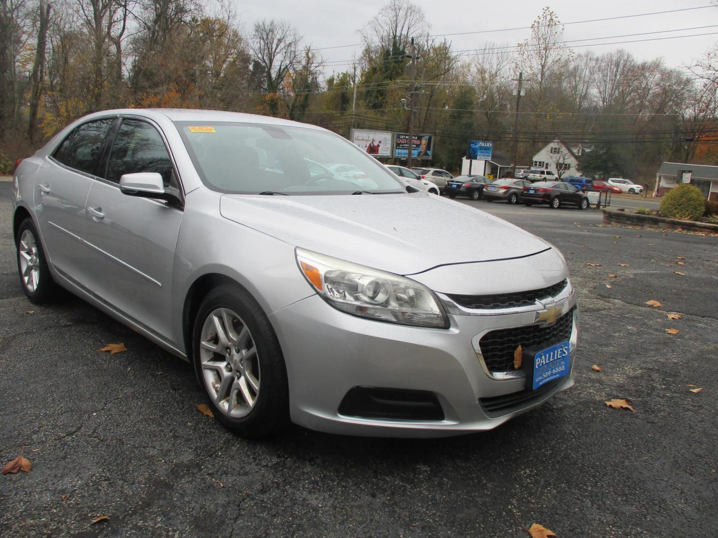 2015 SILVER Chevrolet Malibu 1LT (1G11C5SL8FU) with an 2.5L L4 DOHC 16V engine, 6-Speed Automatic transmission, located at 540a Delsea Drive, Sewell, NJ, 08080, (856) 589-6888, 39.752560, -75.111206 - Photo#9