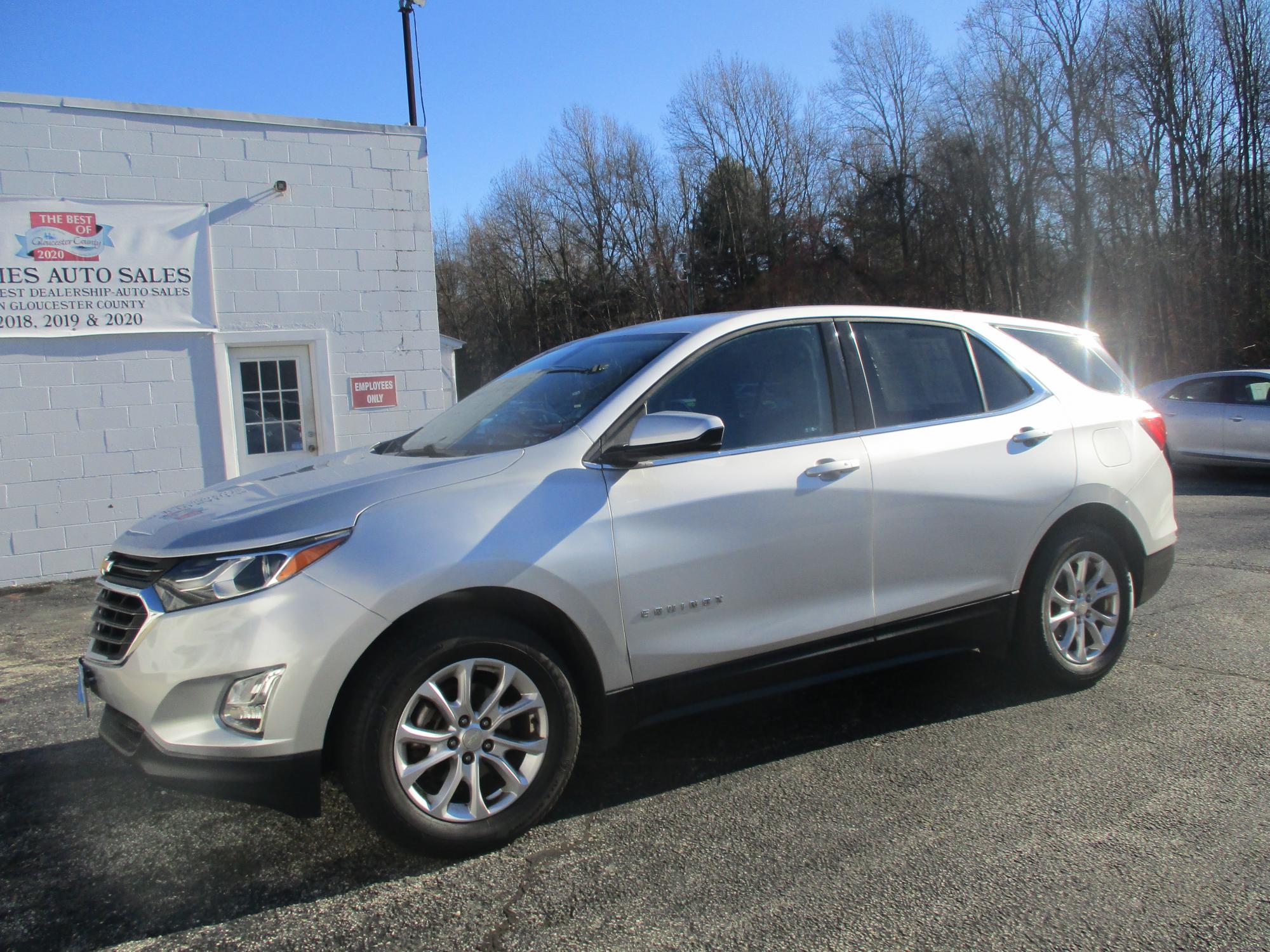 photo of 2018 Chevrolet Equinox LT 2WD