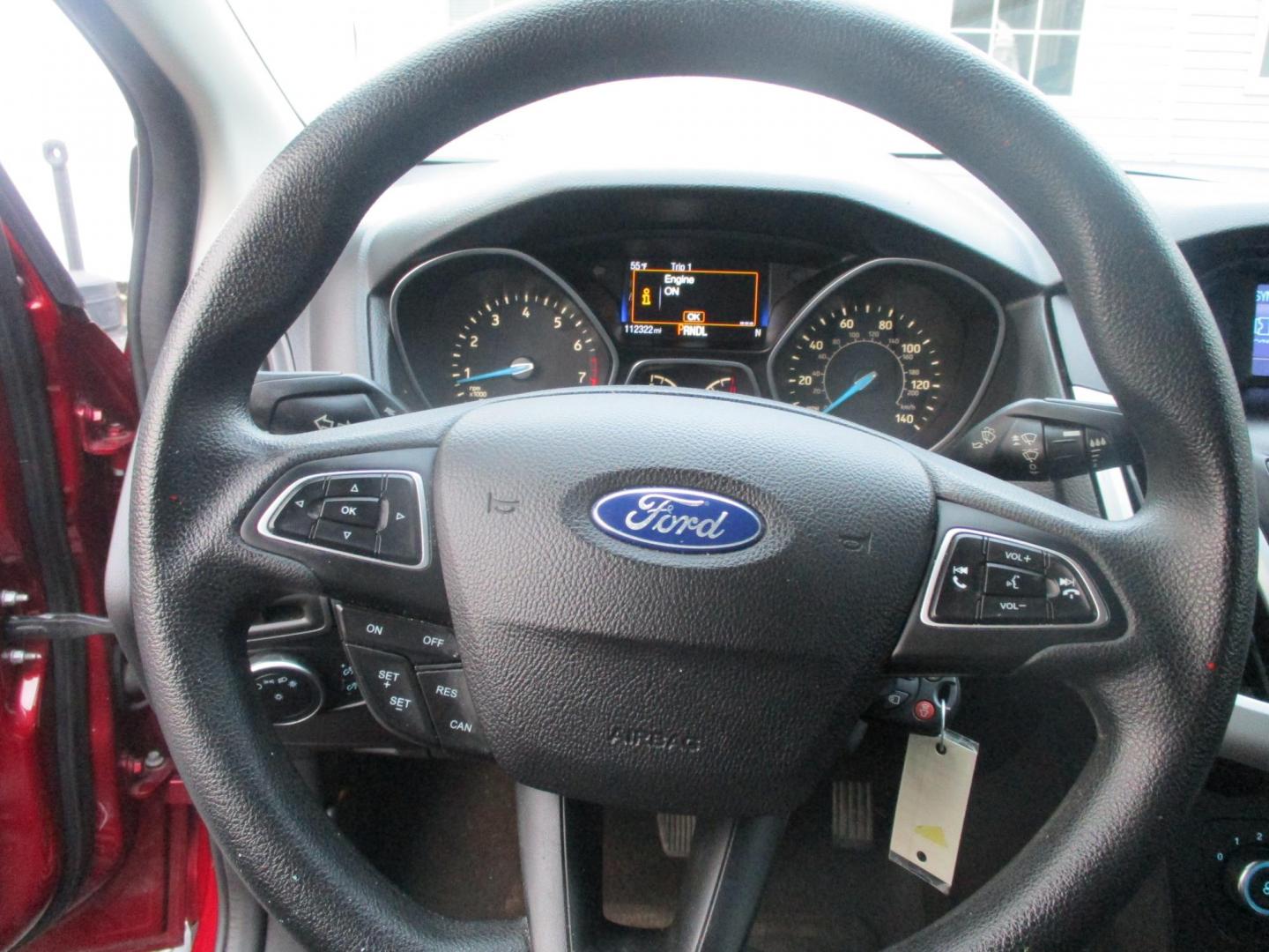 2015 RED Ford Focus SE Sedan (1FADP3F25FL) with an 2.0L L4 DOHC 16V engine, located at 540a Delsea Drive, Sewell, NJ, 08080, (856) 589-6888, 39.752560, -75.111206 - Photo#19