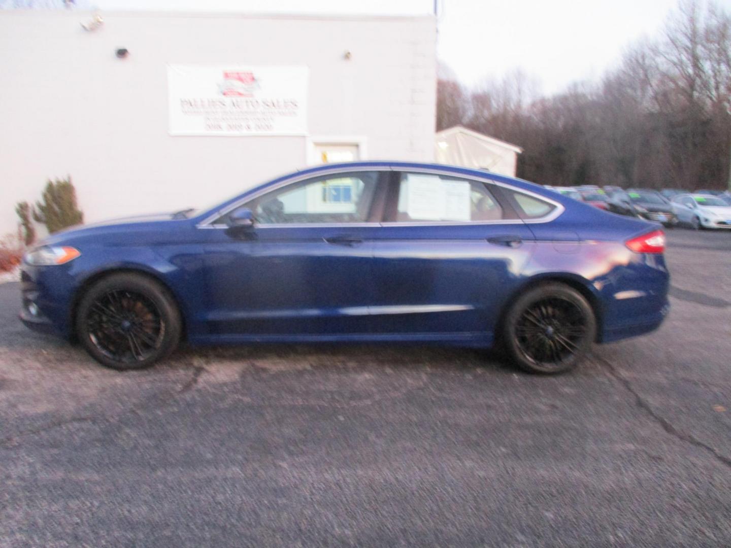 2014 BLUE Ford Fusion SE (3FA6P0HD9ER) with an 1.5L L4 DOHC 16V engine, located at 540a Delsea Drive, Sewell, NJ, 08080, (856) 589-6888, 39.752560, -75.111206 - Photo#1