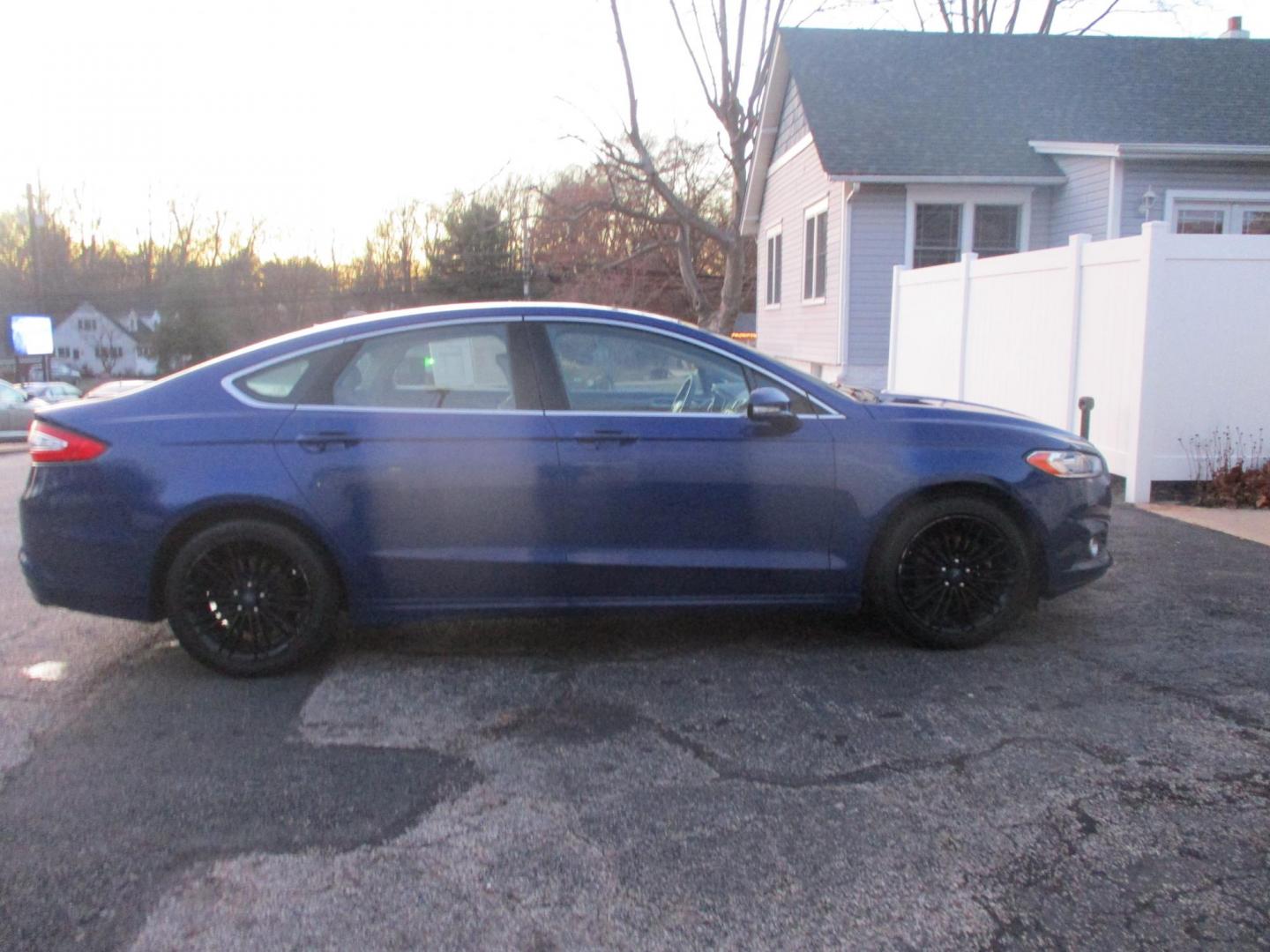 2014 BLUE Ford Fusion SE (3FA6P0HD9ER) with an 1.5L L4 DOHC 16V engine, located at 540a Delsea Drive, Sewell, NJ, 08080, (856) 589-6888, 39.752560, -75.111206 - Photo#7