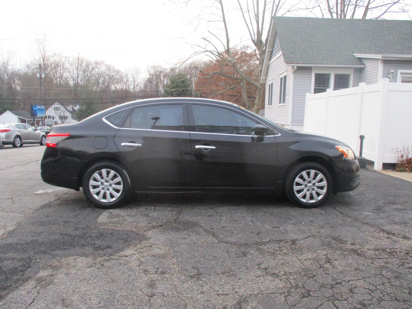 2015 BLACK Nissan Sentra S 6MT (3N1AB7AP0FY) with an 1.8L L4 SFI DOHC 16V engine, 6-Speed Manual transmission, located at 540a Delsea Drive, Sewell, NJ, 08080, (856) 589-6888, 39.752560, -75.111206 - Photo#8