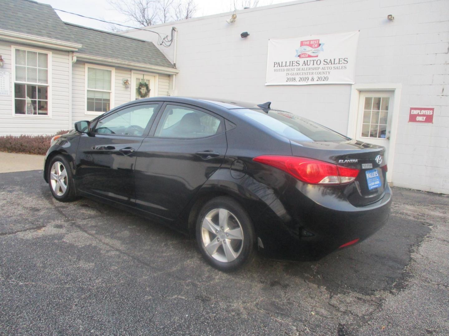 2013 BLACK Hyundai Elantra Limited (5NPDH4AE7DH) with an 1.8L L4 DOHC 16V engine, 6-Speed Automatic transmission, located at 540a Delsea Drive, Sewell, NJ, 08080, (856) 589-6888, 39.752560, -75.111206 - Photo#4