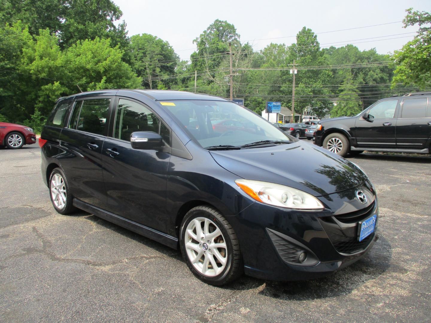 2014 Mazda MAZDA5 Touring (JM1CW2CL9E0) with an 2.5L L4 DOHC 16V engine, 5-Speed Automatic transmission, located at 540a Delsea Drive, Sewell, NJ, 08080, (856) 589-6888, 39.752560, -75.111206 - Photo#9