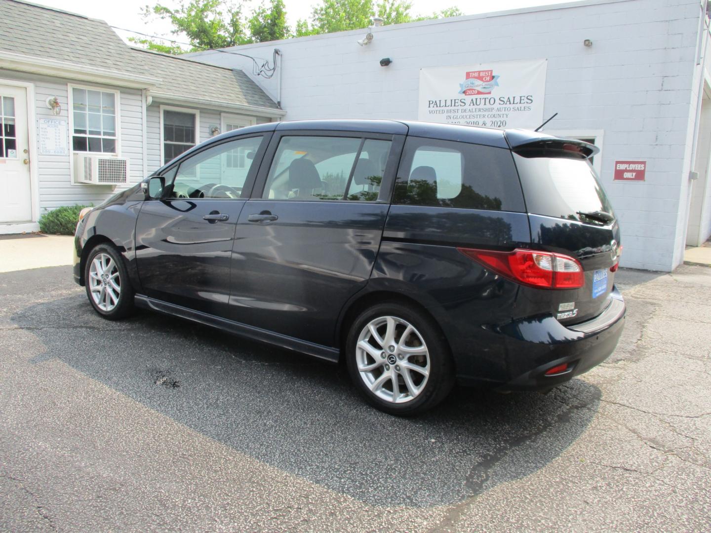 2014 Mazda MAZDA5 Touring (JM1CW2CL9E0) with an 2.5L L4 DOHC 16V engine, 5-Speed Automatic transmission, located at 540a Delsea Drive, Sewell, NJ, 08080, (856) 589-6888, 39.752560, -75.111206 - Photo#3